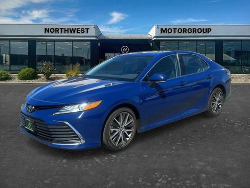 Reservoir Blue 2024 Toyota Camry XLE