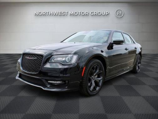 2022 Chrysler 300 S