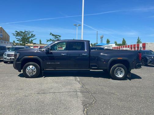 Titanium Rush Metallic 2024 GMC Sierra 3500 Denali