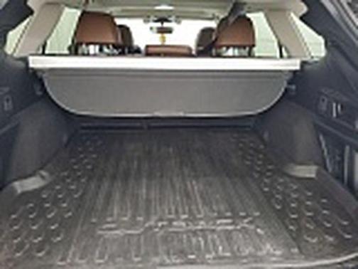 2022 Subaru Outback Touring XT