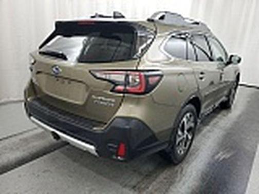 2022 Subaru Outback Touring XT