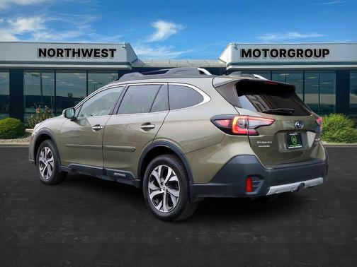 2022 Subaru Outback Touring XT