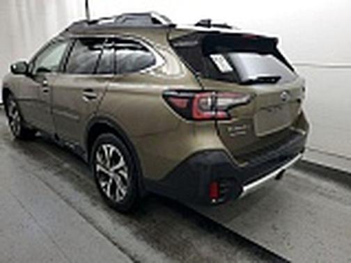2022 Subaru Outback Touring XT