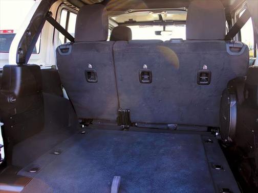 2023 Jeep Wrangler 4-Door Sahara