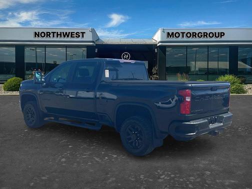 Black 2021 Chevrolet Silverado 2500 LT