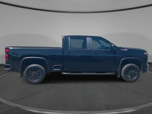 Black 2021 Chevrolet Silverado 2500 LT