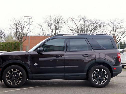 KODIAK BROWN METALLIC 2021 Ford Bronco Sport Outer Banks