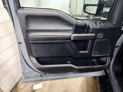 ABYSS GREY 2019 Ford F-150 Lariat