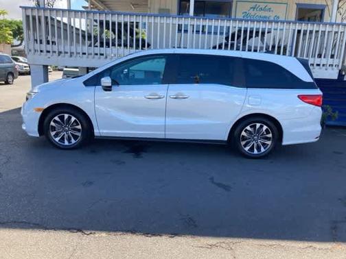 2023 Honda Odyssey 