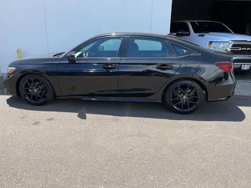 Crystal Black Pearl 2025 Honda Civic