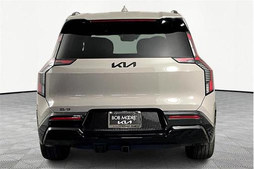 2026 Kia EV9 Land