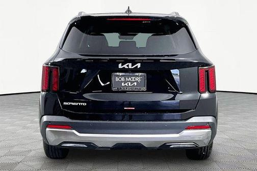 Ebony Black 2026 Kia Sorento S