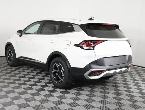 2025 Kia Sportage LX