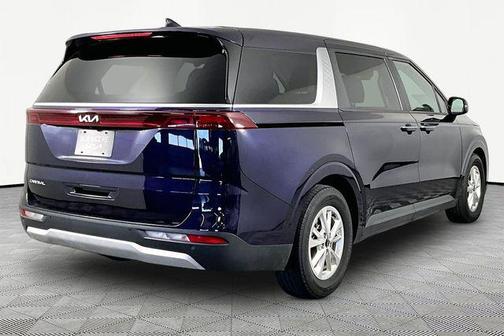 Deep Chroma Blue 2023 Kia Carnival LX