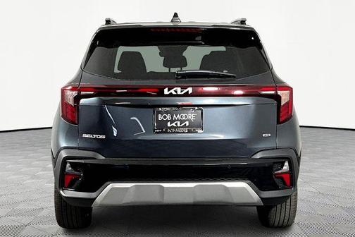 Gravity Gray 2026 Kia Seltos SX