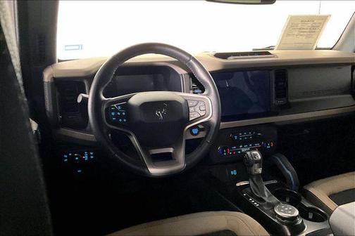 Oxford White 2022 Ford Bronco Wildtrak