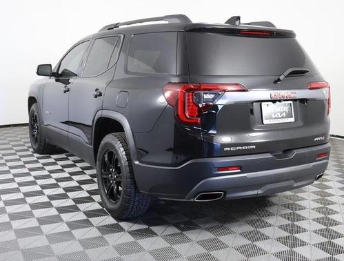 2023 GMC Acadia AWD AT4