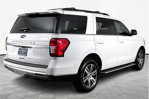 2023 Ford Expedition XLT