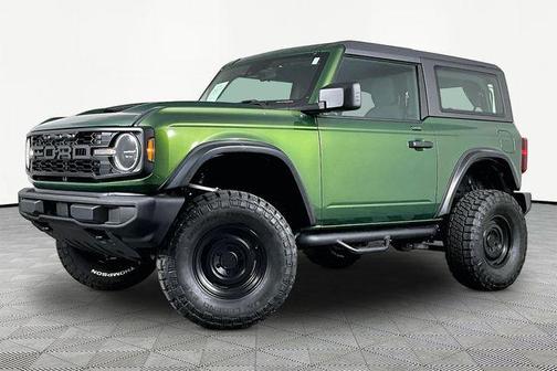 Green Metallic 2022 Ford Bronco Base