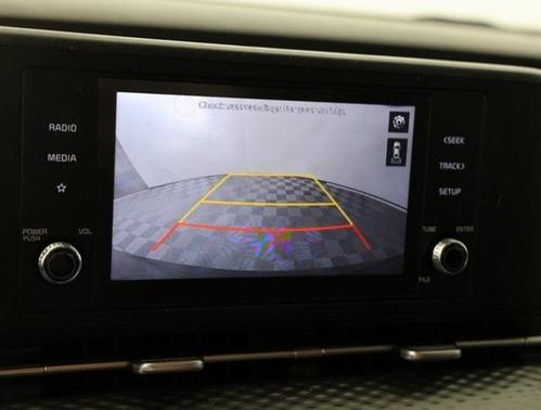 2022 Kia Carnival LXS