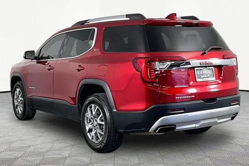 Cayenne Red Tintcoat 2021 GMC Acadia FWD SLT