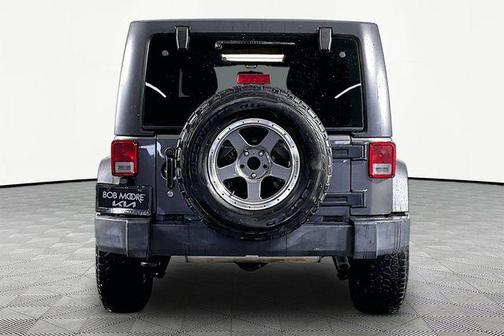 Granite Crystal Metallic Clearcoat 2017 Jeep Wrangler Unlimited Sport