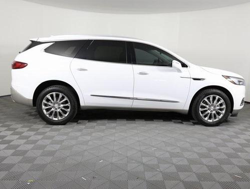 2021 Buick Enclave AWD Essence