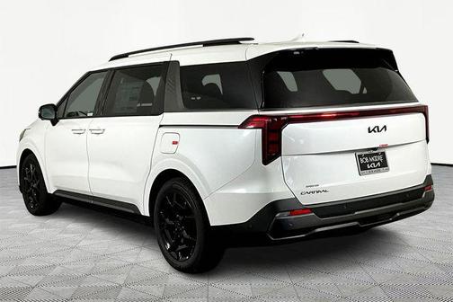 Snow White Pearl 2026 Kia Carnival SX