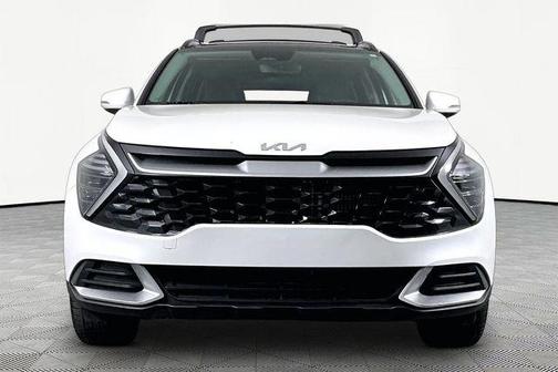 Snow White Pearl 2024 Kia Sportage Hybrid EX