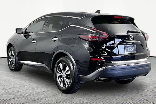 Magnetic Black Pearl 2021 Nissan Murano S FWD