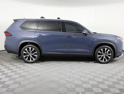 2025 Toyota Grand Highlander Hybrid Limited MAX