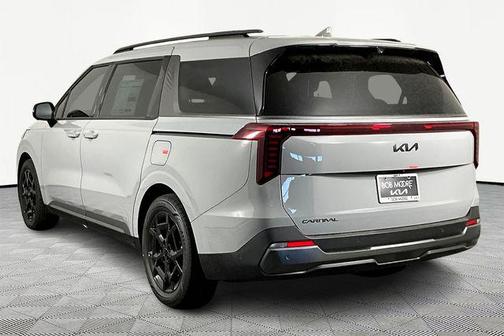 Ceramic Silver 2026 Kia Carnival SX Prestige