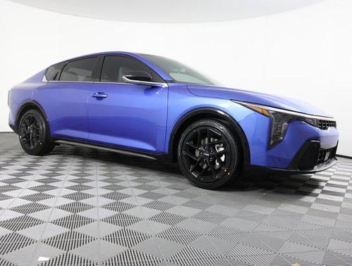 2025 Kia K4 GT-Line Turbo