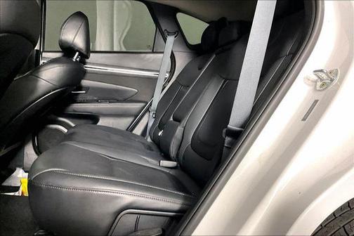 White Pearl 2023 Hyundai TUCSON Limited