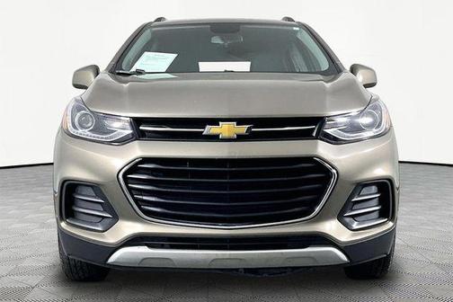 Stone Gray Metallic 2021 Chevrolet Trax LT