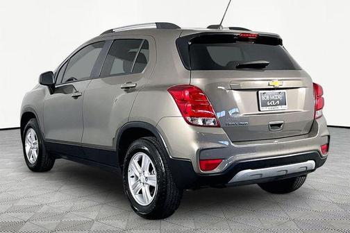 Stone Gray Metallic 2021 Chevrolet Trax LT
