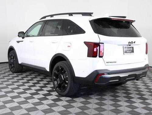 2025 Kia Sorento SX