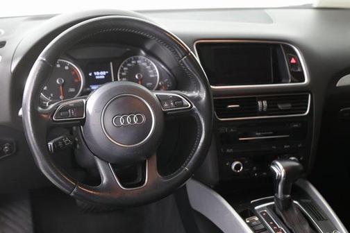 2017 Audi Q5 2.0T Premium Plus