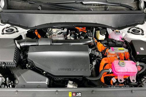 Glacial White Pearl 2027 Kia Telluride Hybrid SX