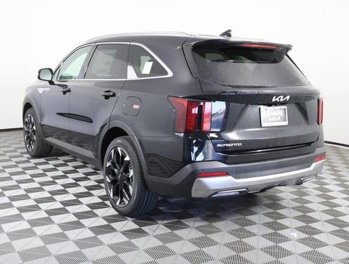 2025 Kia Sorento EX