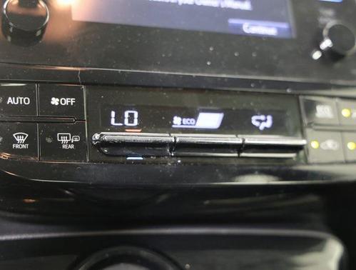 2019 Toyota Prius L