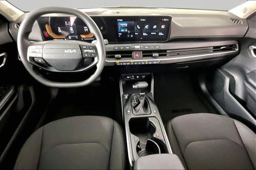 Snow White Pearl 2026 Kia K4 LXS