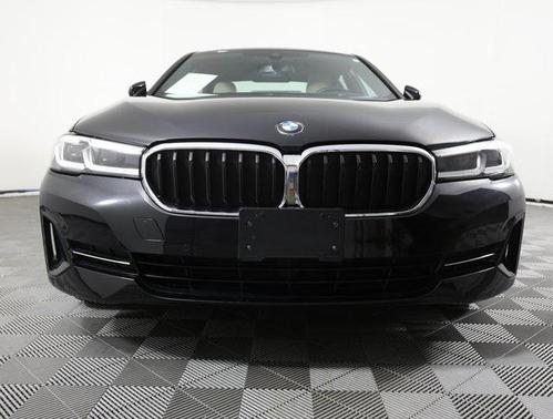 2023 BMW 530 i