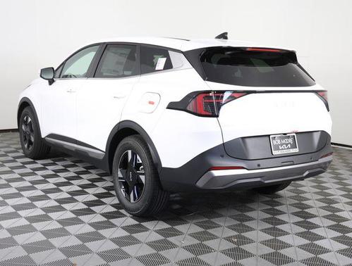 Glacial White Pearl 2026 Kia Sportage LX