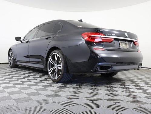 2019 BMW 740 xDrive