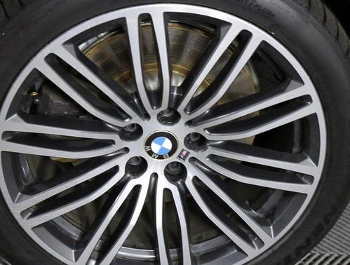 2017 BMW 540 540i