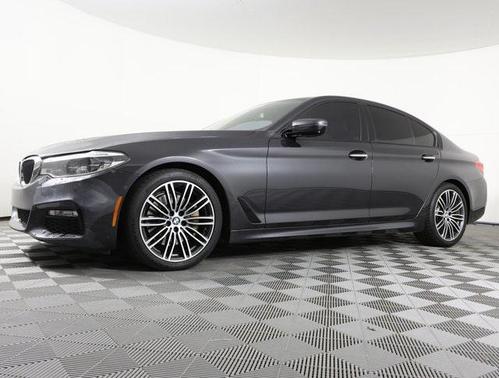 2017 BMW 540 540i