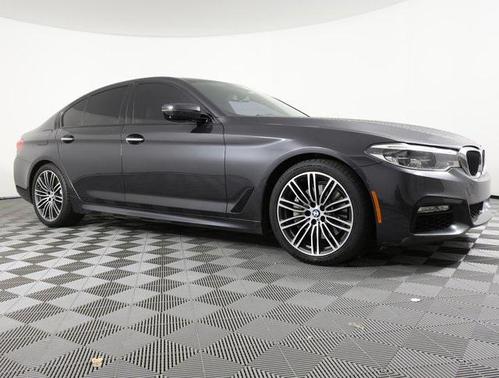 2017 BMW 540 540i