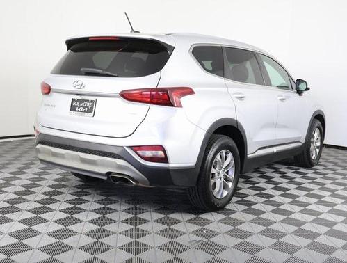 2019 Hyundai SANTA FE SE 2.4