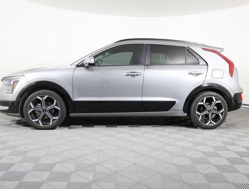 2023 Kia Niro Touring